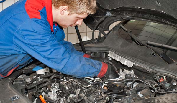 Fahrzeugreparatur, Autowerkstatt Loker in Raesfeld-Erle