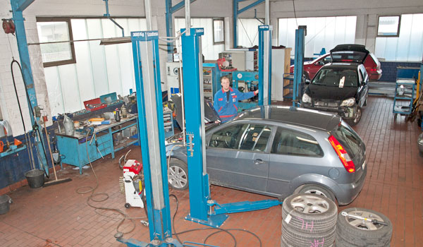 Autoreparaturwerkstatt Autohaus Loker GmbH