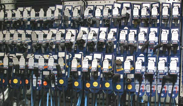 Zubehör Autohaus Loker GmbH